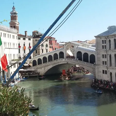 Casa Cattaneo Grand Canal View Benátky