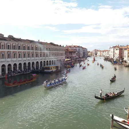 Casa Cattaneo Grand Canal View Apartmán