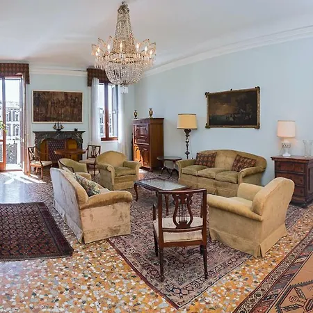 Casa Cattaneo Grand Canal View *