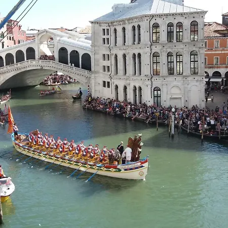 Casa Cattaneo Grand Canal View Apartamento Venecia