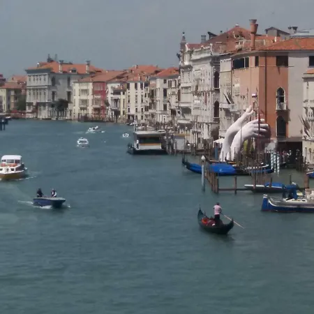 아파트 Casa Cattaneo Grand Canal View *