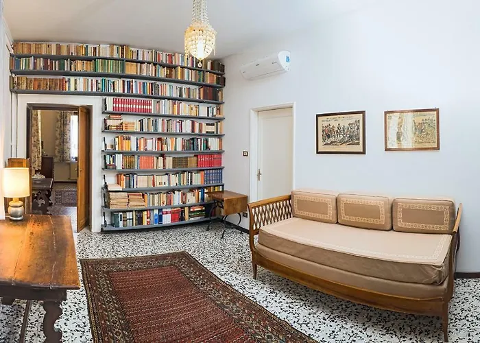 아파트 Casa Cattaneo Grand Canal View *