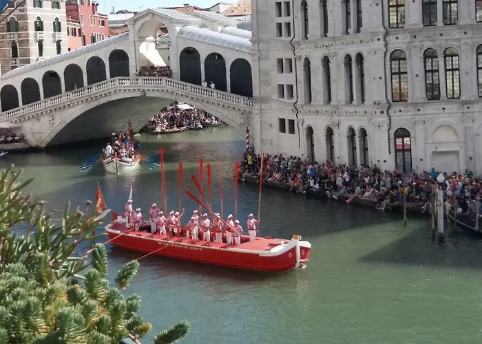 Casa Cattaneo Grand Canal View *