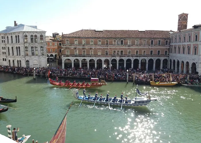 Casa Cattaneo Grand Canal View