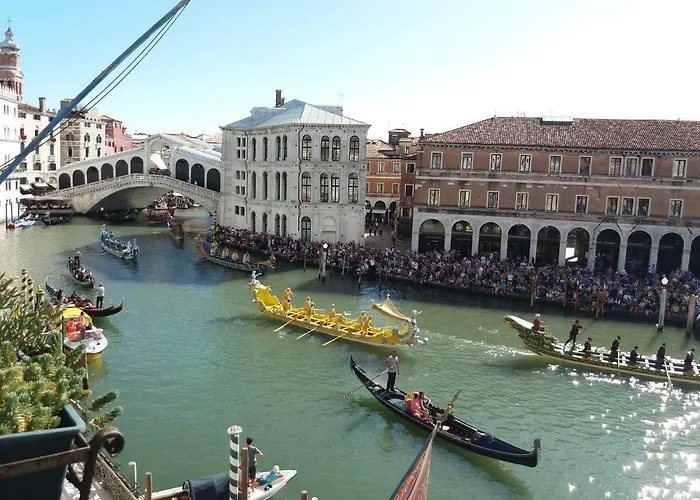 아파트 Casa Cattaneo Grand Canal View *