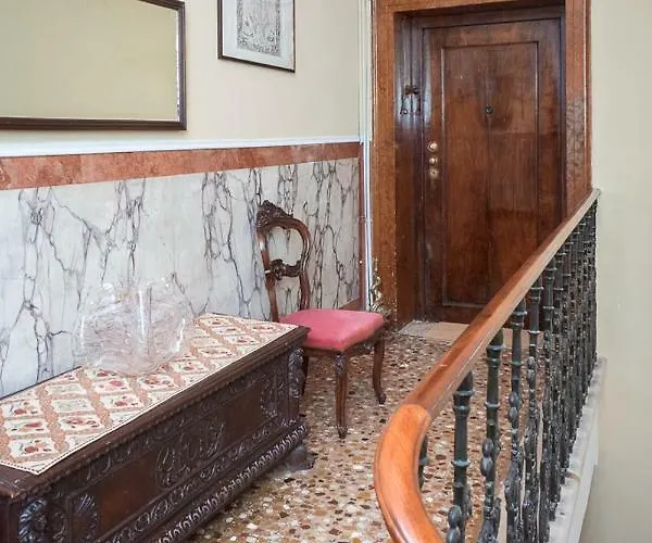 아파트 Casa Cattaneo Grand Canal View *